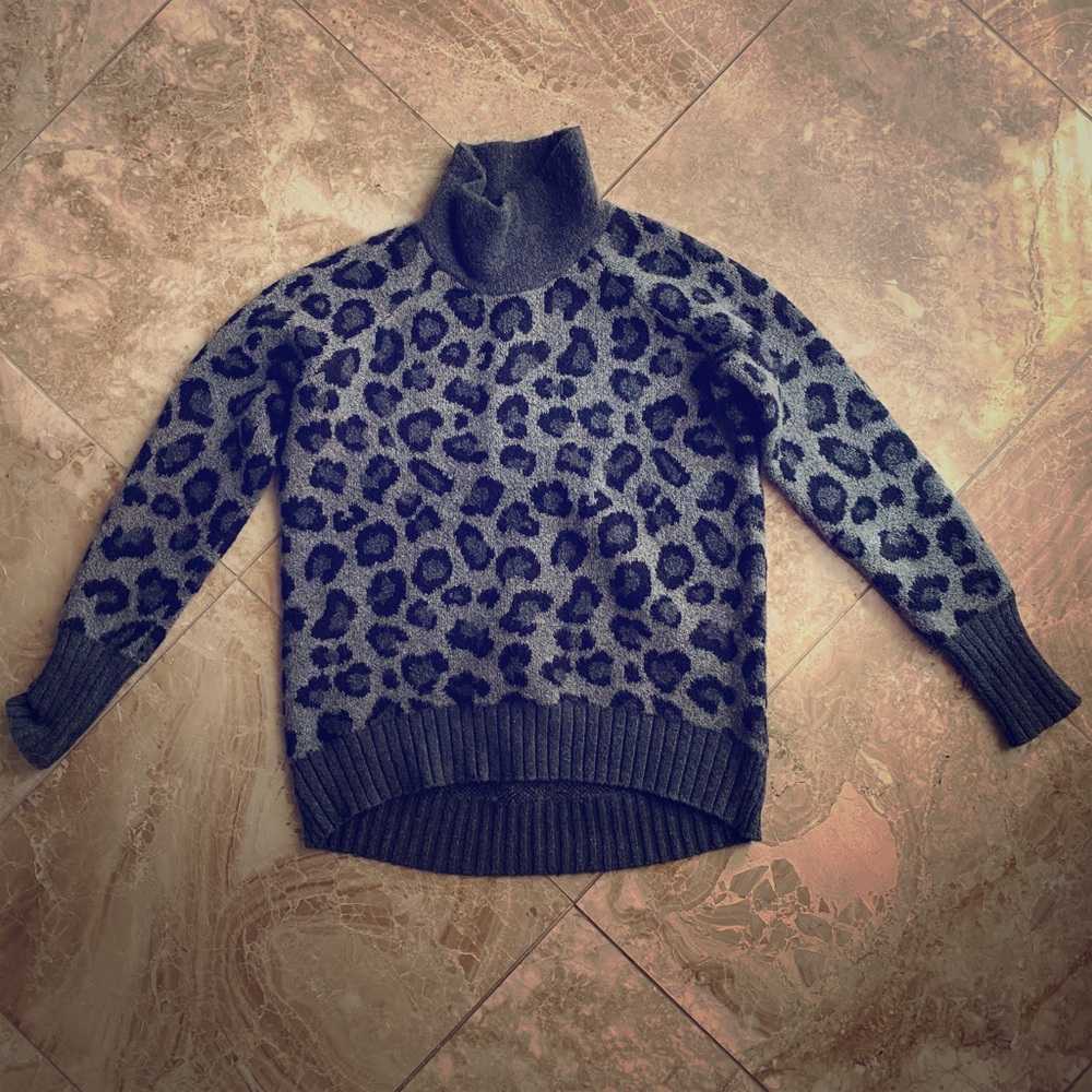 Cynthia Rowley Grey Leopard Print Sweater